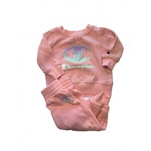 Champion Baby Pink Sweatshirt and Jogger Set 18M